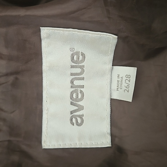 Avenue Quilted  Jacket Sz 26/28 Brown Pre-owned - Picture 9 of 12